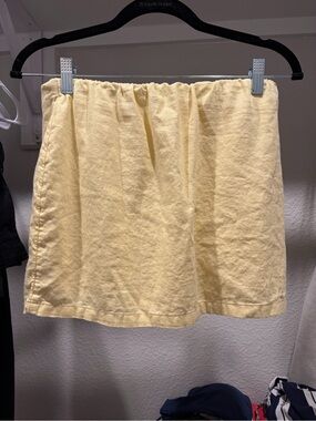NWOT Old Navy Yellow Mini Skirt